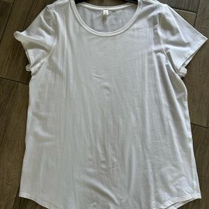 Lululemon Love tshirt
